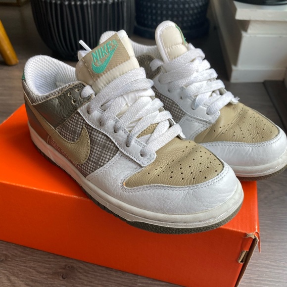 Nike Dunk Low White/Tweed/Bronzed-Olive - US6 - Picture 2 of 5
